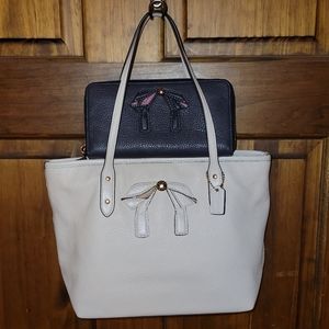 Coach Pebbled Leather With Bow Mini City Zip Tote Handbag & Wallet Set F28988